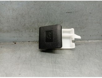 Recambio de cerradura capot para toyota yaris (_p21_, _pa1_, _ph1_) 1.5 hybrid (mxph10) referencia OEM IAM 53601F4020C0 53601F40