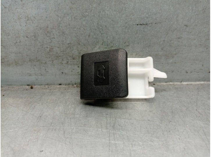 Recambio de cerradura capot para toyota yaris (_p21_, _pa1_, _ph1_) 1.5 hybrid (mxph10) referencia OEM IAM 53601F4020C0 53601F40