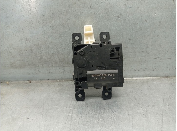 Recambio de motor calefaccion para toyota yaris (_p21_, _pa1_, _ph1_) 1.5 hybrid (mxph10) referencia OEM IAM AE0638002242  