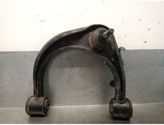 Recambio de brazo suspension superior delantero izquierdo para toyota land cruiser (j15) 3.0 turbodiesel cat referencia OEM IAM 