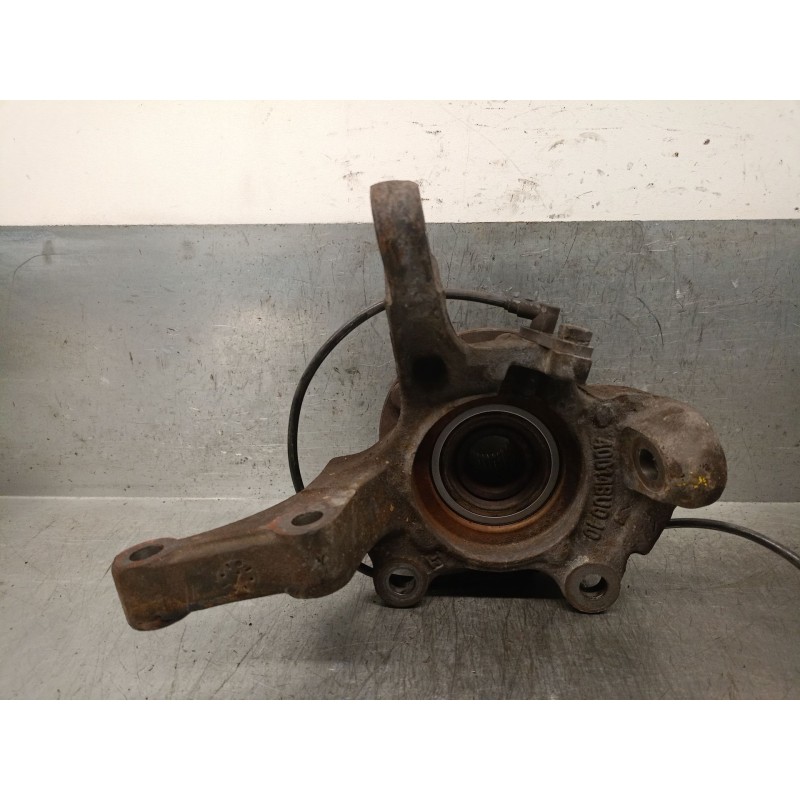 Recambio de mangueta delantera derecha para nissan almera tino (v10) 2.2 dci referencia OEM IAM 40014BU000 40014BU000 