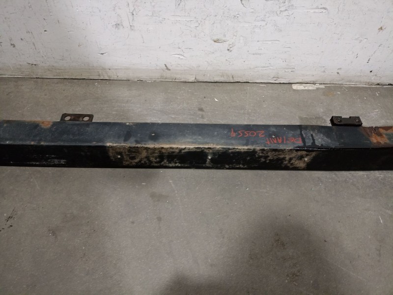 Recambio de paragolpes delantero para land rover defender (ld) 2.5 tdi referencia OEM IAM  DPB103870 