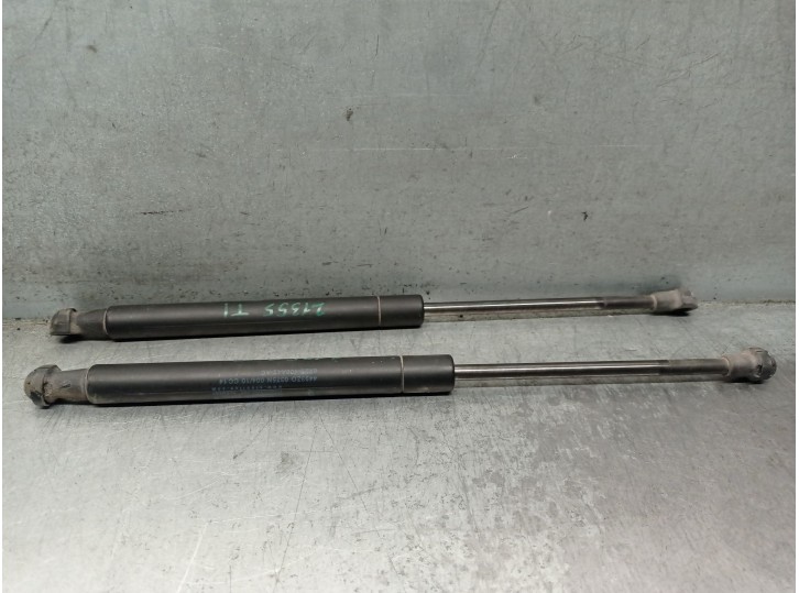 Replacement trunk / tailgate struts for Jaguar XF I (X250) 3.0 D OEM IAM reference 8X23406A42AC 