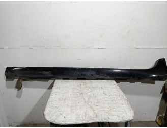 Recambio de faldon lateral para jaguar xf i (x250) 3.0 d referencia OEM IAM  C2Z8047 