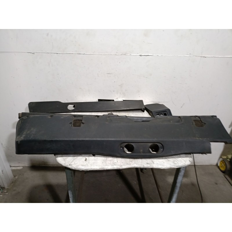 Recambio de salpicadero para land rover defender (ld) 2.5 tdi referencia OEM IAM  MWC9327PMA 