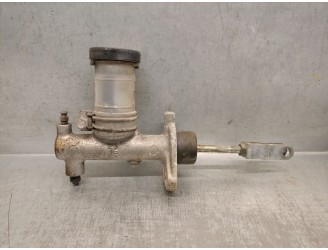 Recambio de bomba embrague para nissan terrano/terrano.ii (r20) 2.7 turbodiesel referencia OEM IAM 3061055S11 3061055S11 