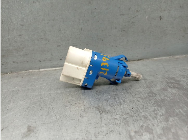 Recambio de interruptor para ford transit courier b460 furgoneta/monovolumen 1.5 tdci referencia OEM IAM AA6T9C872AA  