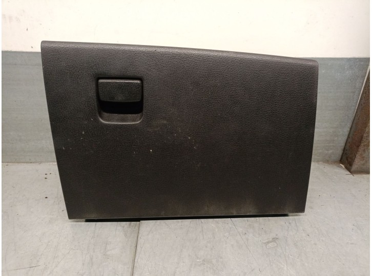 Recambio de guantera para mazda 2 (dy) 1.4 cd referencia OEM IAM DD1064030C97 