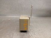 Replacement relay for Hyundai Accent II (LC) 1.5 CRDi OEM IAM reference 9542025000 