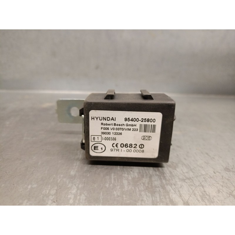 Recambio de centralita inmovilizador para hyundai accent ii (lc) 1.5 crdi referencia OEM IAM 9540025800  F005V00370