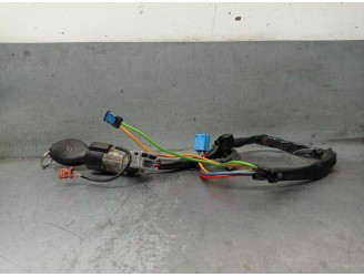 Replacement ignition switch for Citroën C5 I (DC_) 2.0 HDi (DCRHZB, DCRHZE) OEM IAM reference 9648445180 27502C DELPHI