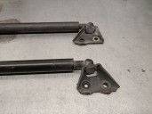 Replacement boot / tailgate struts for Volkswagen Polo Coupé (86C, 80) 1.3 OEM IAM reference 871827550A 