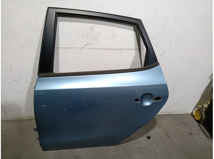 Recambio de puerta trasera izquierda para hyundai i30 (fd) 1.4 referencia OEM IAM  770032R010 