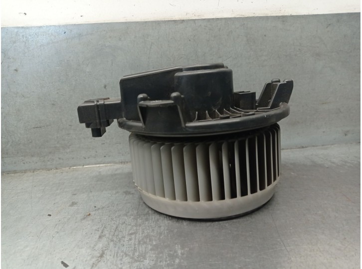 Recambio de motor calefaccion para jaguar xf i (x250) 3.0 d referencia OEM IAM AV2727005391 C2Z6519 DENSO