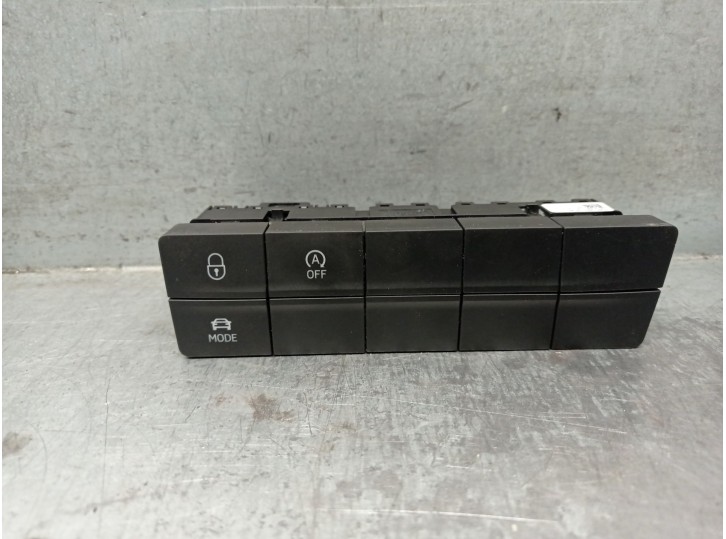 Replacement multifunction switch for Skoda Octavia III (5E3, NL3, NR3) 1.5 TSI OEM IAM reference 5E1927132M 5E1927238B