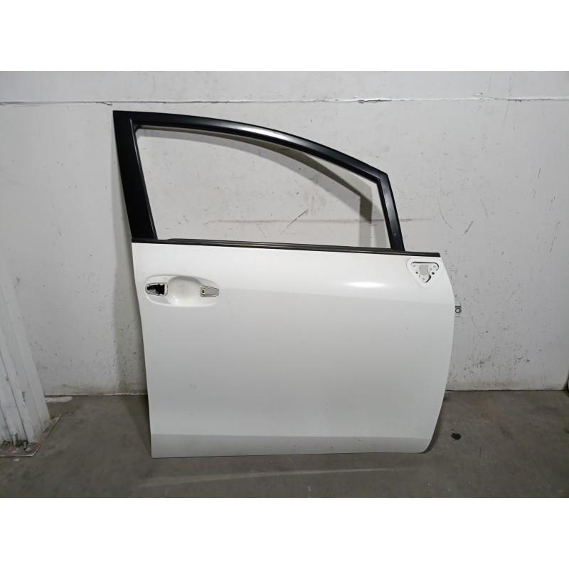 Recambio de puerta delantera derecha para toyota verso (_r2_) 1.6 d4-d (war20_) referencia OEM IAM  670010F020 