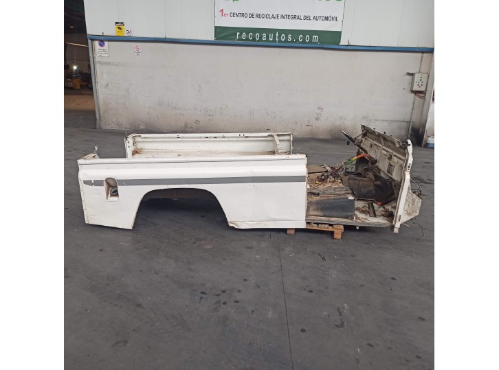 Recambio de carroceria para land rover defender (ld) 2.5 tdi referencia OEM IAM 