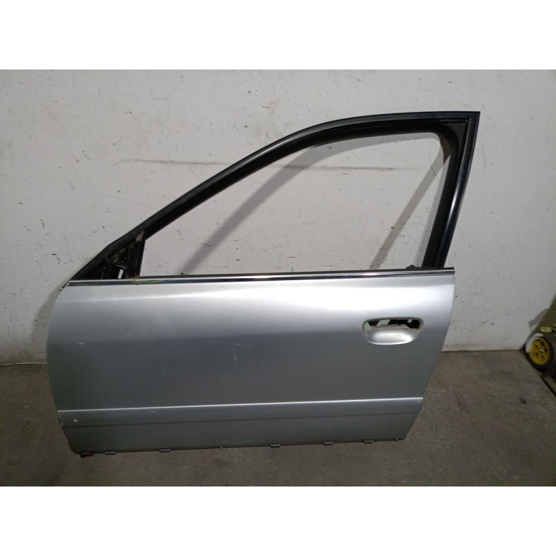 Recambio de puerta delantera izquierda para audi a4 b5 (8d2) 1.8 t referencia OEM IAM  8D0831051C 