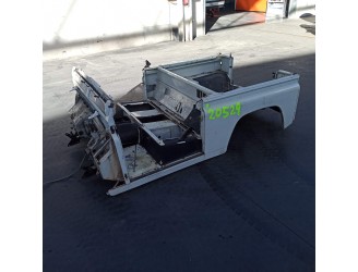 Recambio de carroceria para land rover defender (ld) 2.5 tdi referencia OEM IAM ALR5985 ALR5985 