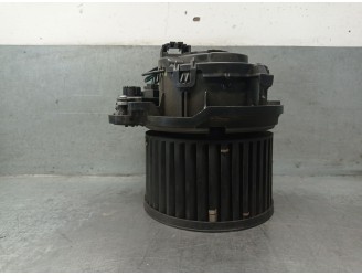 Recambio de motor calefaccion para renault megane iv hatchback (b9a/m/n_) 1.5 dci 90 (b9a1) referencia OEM IAM 272103243R 271505