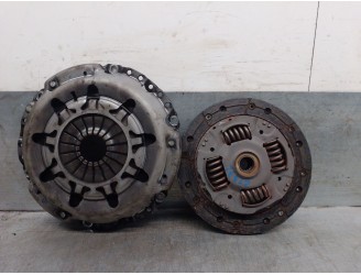 Recambio de kit embrague para mazda 2 (dy) 1.4 cd referencia OEM IAM Y40216460 Y40216460 321011110 LUK