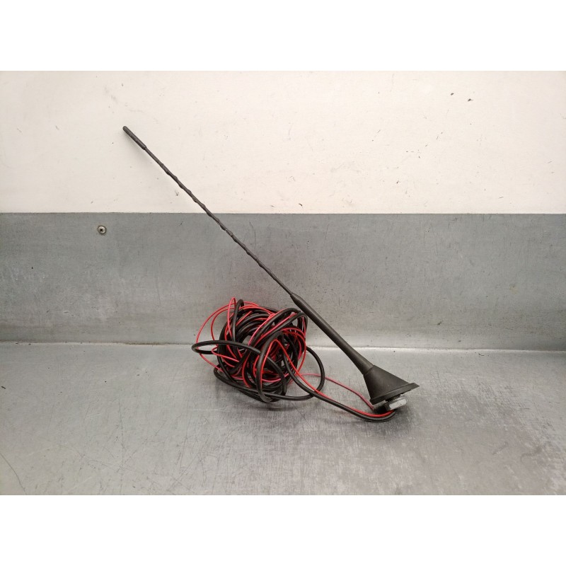 Recambio de antena para seat marbella (28a) 0.9 cat referencia OEM IAM 09NCB  