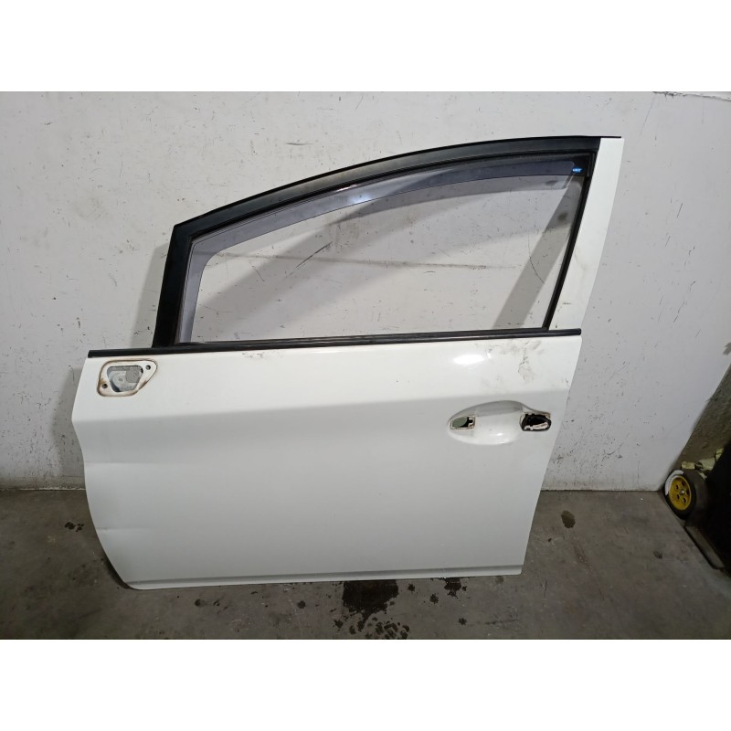 Recambio de puerta delantera izquierda para toyota prius (_w3_) 1.8 hybrid (zvw3_) referencia OEM IAM  6700247070 