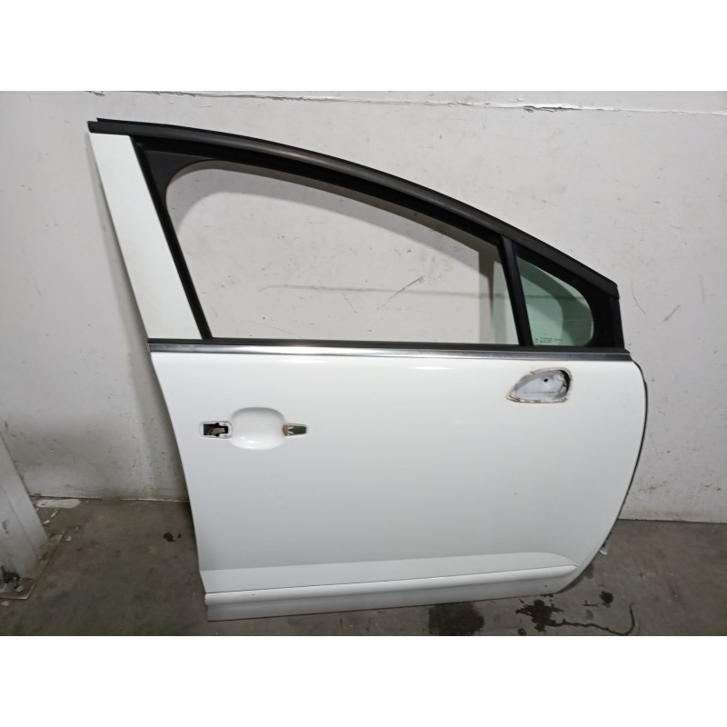 Recambio de puerta delantera derecha para peugeot 5008 (0u_, 0e_) 1.6 bluehdi 120 referencia OEM IAM  9004AV 