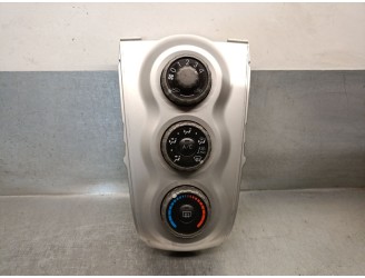Recambio de mando calefaccion / aire acondicionado para toyota yaris (_p9_) 1.4 d-4d (nlp90_) referencia OEM IAM 554060D190 5540