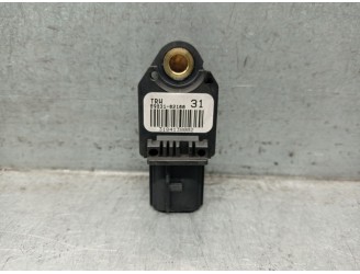Recambio de sensor airbag para toyota verso (_r2_) 1.6 d4-d (war20_) referencia OEM IAM 8983102100 TRW