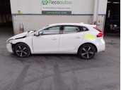 volvo v40 hatchback (525) del año 2019