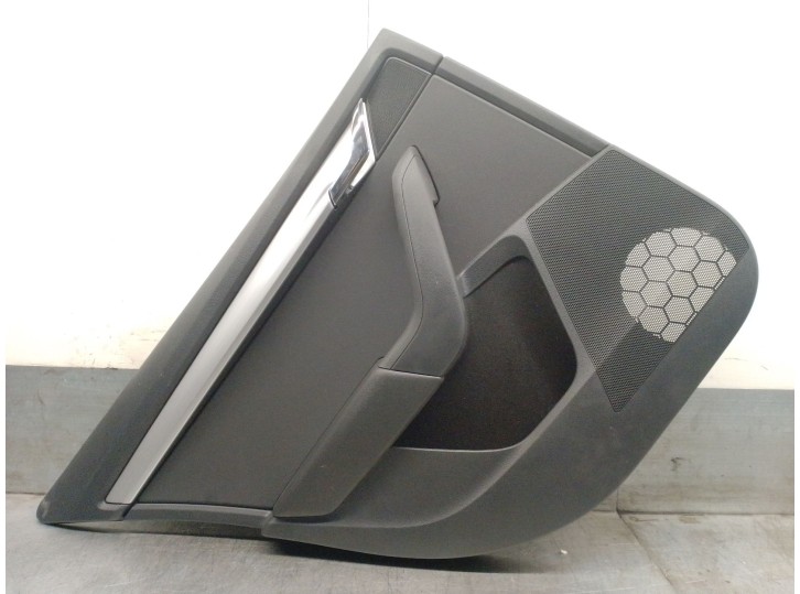Recambio de guarnecido puerta trasera izquierda para skoda octavia iii (5e3, nl3, nr3) 1.5 tsi referencia OEM IAM 5E5867211 5E58