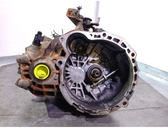 Recambio de caja cambios para hyundai getz (tb) 1.1 referencia OEM IAM H31773 4300022900 818612