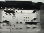 Replacement relay / fuse box for Seat Altea XL (5P5, 5P8) 1.6 OEM IAM reference 1K0937125A 