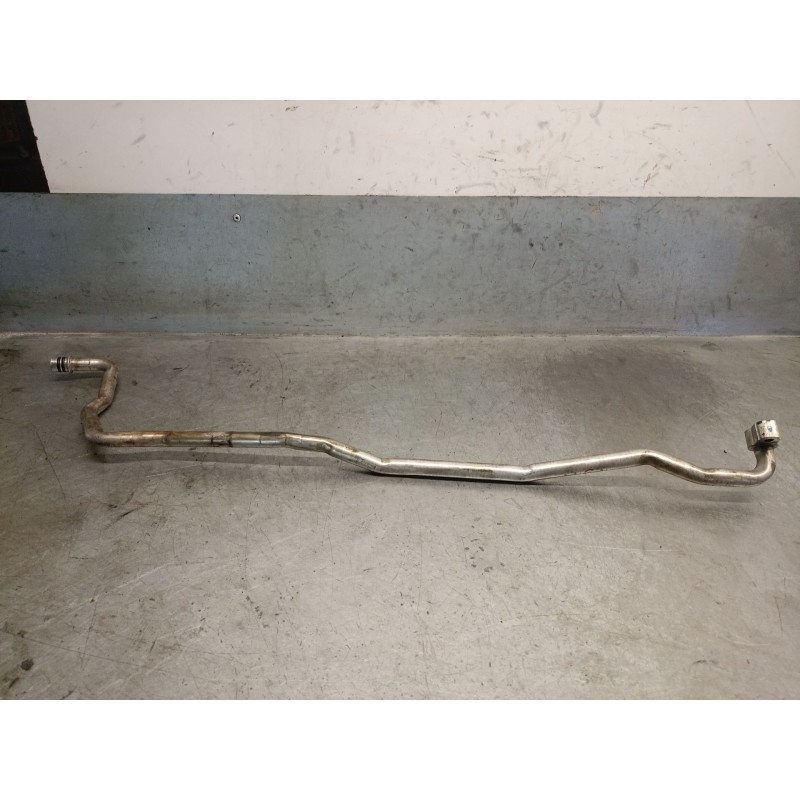 Recambio de tubos aire acondicionado para toyota land cruiser (j15) 3.0 turbodiesel cat referencia OEM IAM 887176B220 887176B220