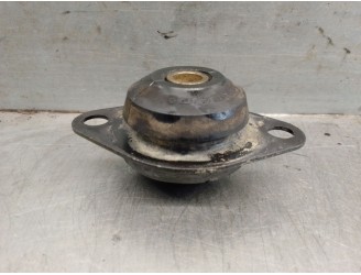 Recambio de soporte motor para seat marbella (28a) 0.9 cat referencia OEM IAM 867199383A  
