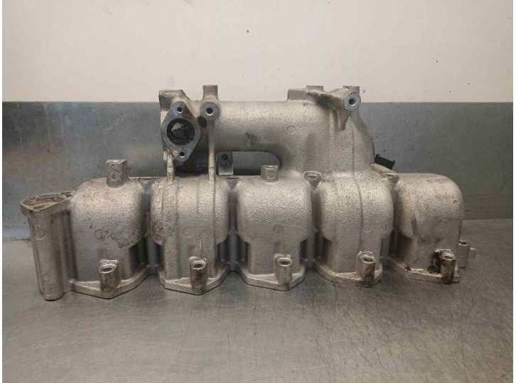 Recambio de colector admision para ssangyong rodius 2.7 turbodiesel cat referencia OEM IAM A6651403701 