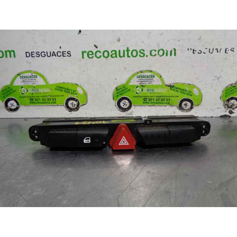 Recambio de warning para kia cee´d 1.6 crdi cat referencia OEM IAM 937001H000 937001H010 