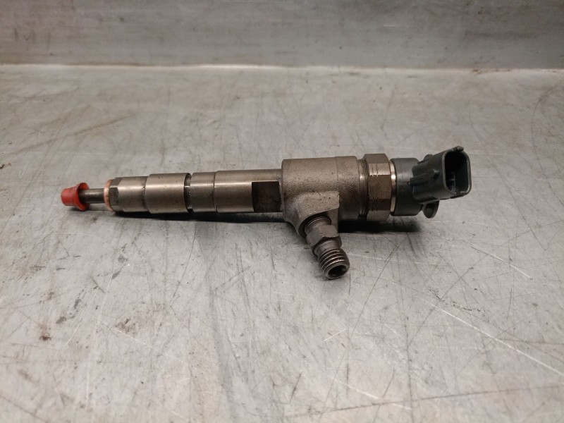 Recambio de inyector para peugeot partner furgoneta/monovolumen 1.6 hdi referencia OEM IAM 870692  0445110340 BOSCH