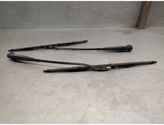 Recambio de brazo limpia delantero derecho para volkswagen polo coupé (86c, 80) 1.3 referencia OEM IAM 868955407B 867955407B 