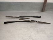 Recambio de brazo limpia delantero derecho para volkswagen polo coupé (86c, 80) 1.3 referencia OEM IAM 868955407B 867955407B 