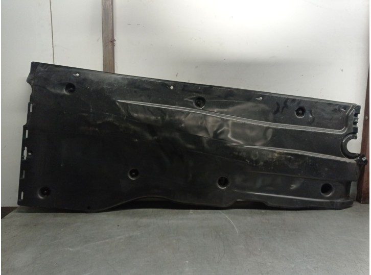 Recambio de cubrecarter para seat leon (kl1, klg) 1.0 tsi referencia OEM IAM 5WA825202E 5WA825202E 
