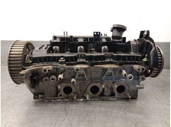 Replacement cylinder head for Jaguar XF I (X250) 3.0 D OEM IAM reference 
