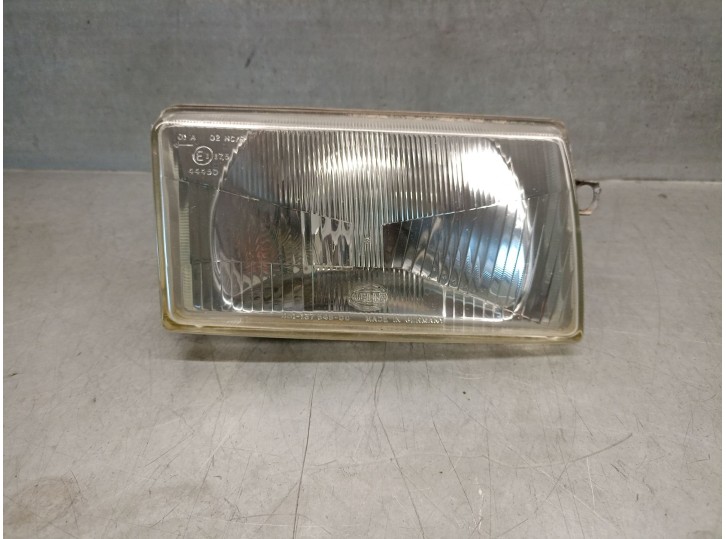 Replacement right headlight for Volkswagen Polo Coupé (86C, 80) 1.3 OEM IAM reference 867941018 