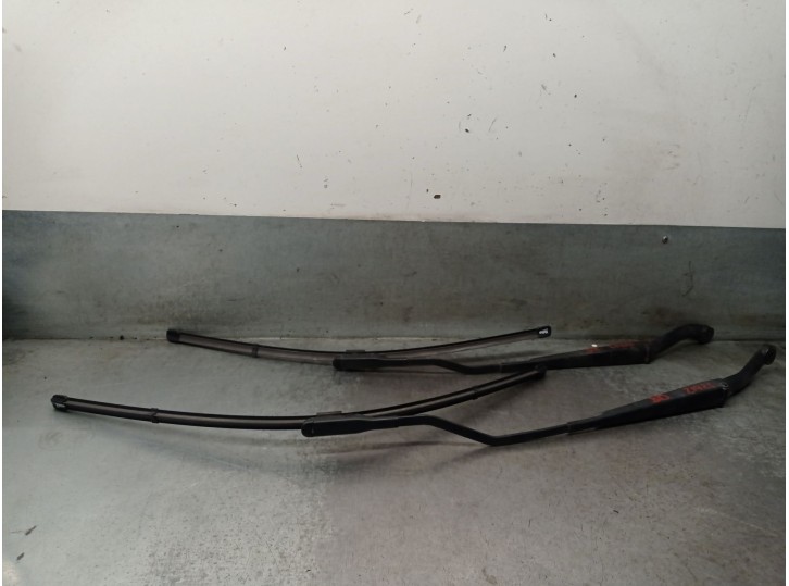 Recambio de brazo limpia delantero derecho para peugeot 308 i (4a_, 4c_) 1.6 16v referencia OEM IAM 9642798880  