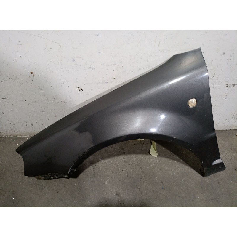 Recambio de aleta delantera izquierda para skoda superb i (3u4) 1.9 tdi referencia OEM IAM  3U0821105 