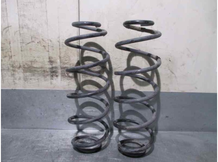 Recambio de muelle amortiguacion para peugeot 206 berlina 1.4 hdi referencia OEM IAM 