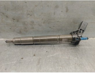 Recambio de inyector para kia carnival / grand carnival iii (vq) 2.2 crdi referencia OEM IAM 338002F000 