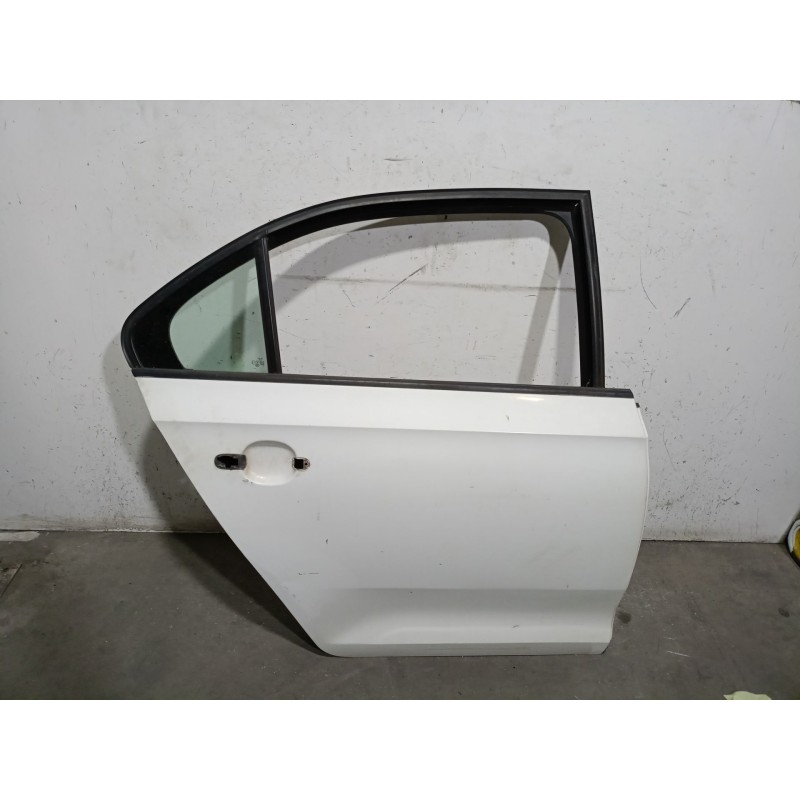 Recambio de puerta trasera derecha para seat toledo iv (kg3) 1.6 tdi referencia OEM IAM  5JA833052C 