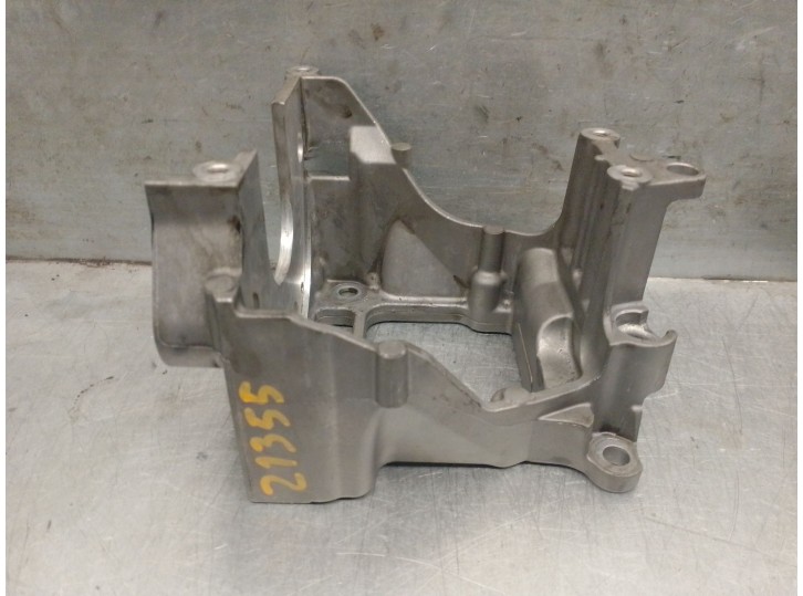 Replacement engine mount for Jaguar XF I (X250) 3.0 D OEM IAM reference 9X2Q9A361CA JDE10281 